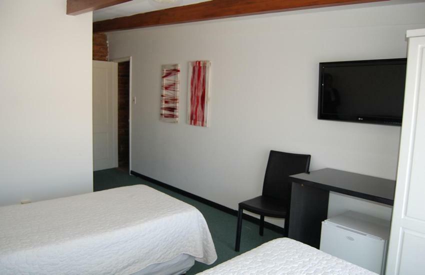 Mercedes Rambla Hotel Екстер'єр фото