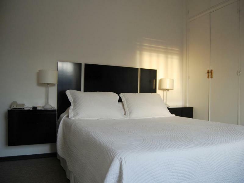Mercedes Rambla Hotel Екстер'єр фото